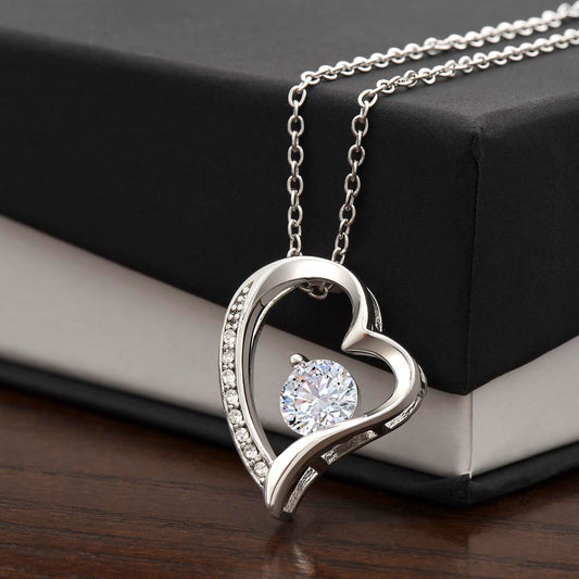 FOREVER LOVE NECKLACE